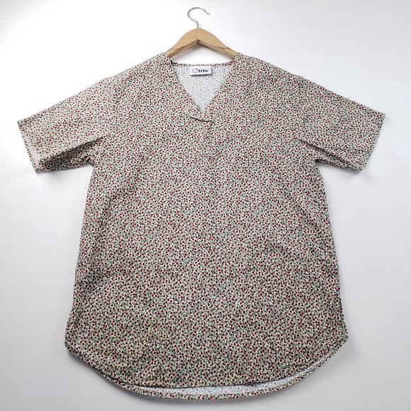 Apple Life Heart Floral Feminine Scrub Top - Picture 8 of 10